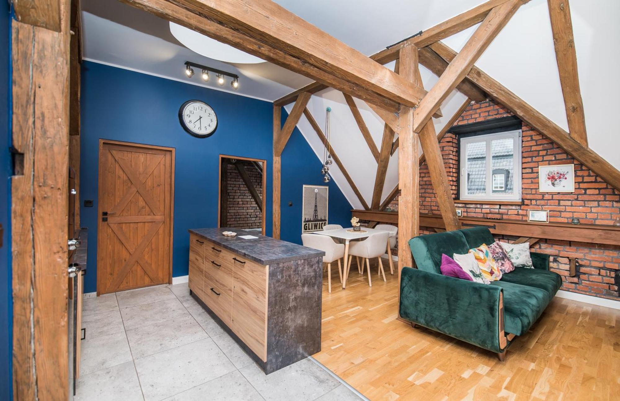 Uroczy Apartament グリヴィツェ エクステリア 写真