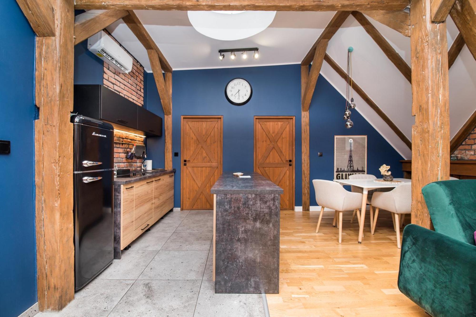 Uroczy Apartament グリヴィツェ エクステリア 写真